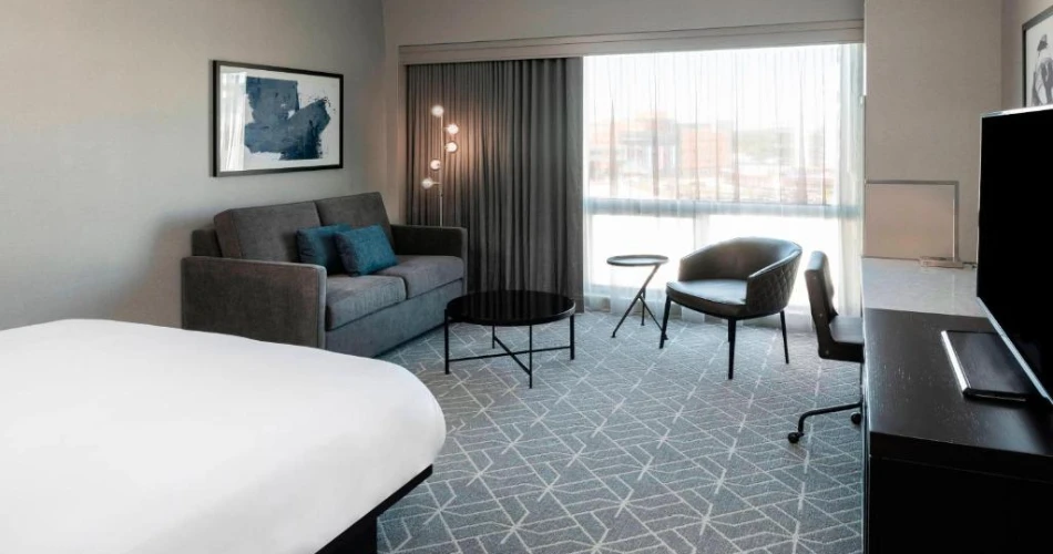 Top Best Hotels Within Walking Distance to Gillette Stadium, Foxborough