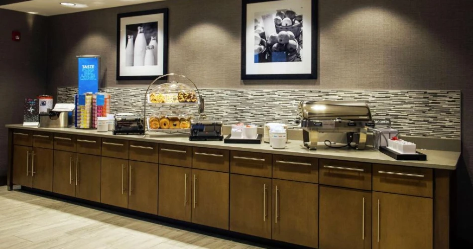 Top Hotels Around Gillette Stadium in Foxborough for Every Traveler